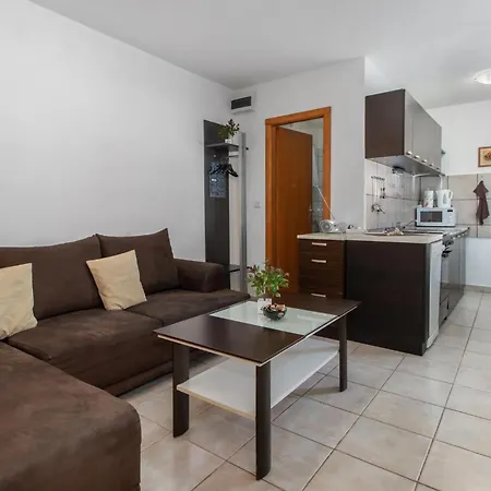 In With Kitchen *