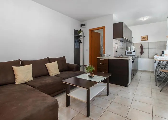 In With Kitchen *
